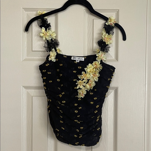 top Solo Black Floral Embellished  mesh Tank Top stretch med lined Mesh fabric M - Picture 1 of 6